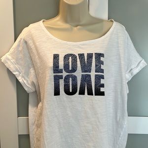 NWOT CAbi Love Tee Style 5924 Size Medium Graphic
